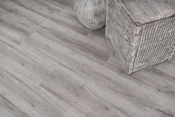 SPC ламинат Vinilam Ceramo XXL 5,5 мм Дуб Давос 8880-EIR