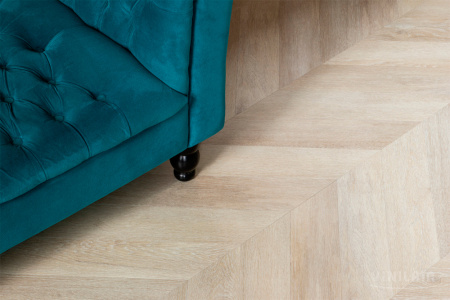 ПВХ плитка, кварц виниловый ламинат Vinilam Parquet Chevron Сезар RI4445118CL4