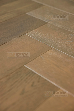 Инженерная доска Dw Flooring Ёлочка Дуб Серый DW-303U