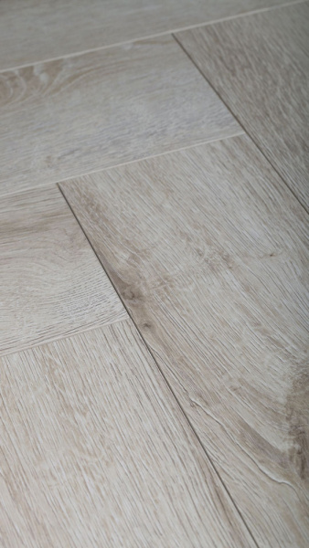 Ламинат Thys Herringbone .T Vicence 104178
